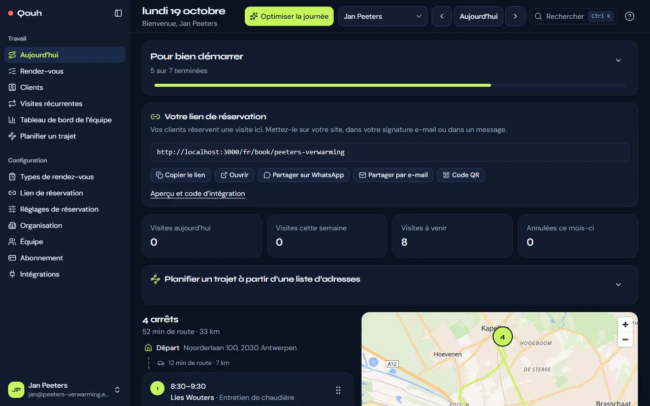Aujourd’hui : les arrêts de la journée dans l’ordre de conduite, les trajets entre eux et l’itinéraire sur une carte.